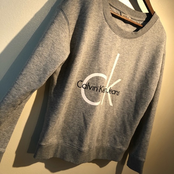 Calvin Klein pullover - Picture 4 of 4